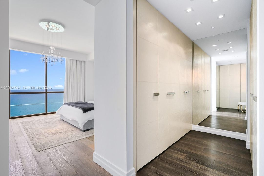 En Renta: $45,000 (3 camas, 6 baños, 4609 Pies cuadrados)