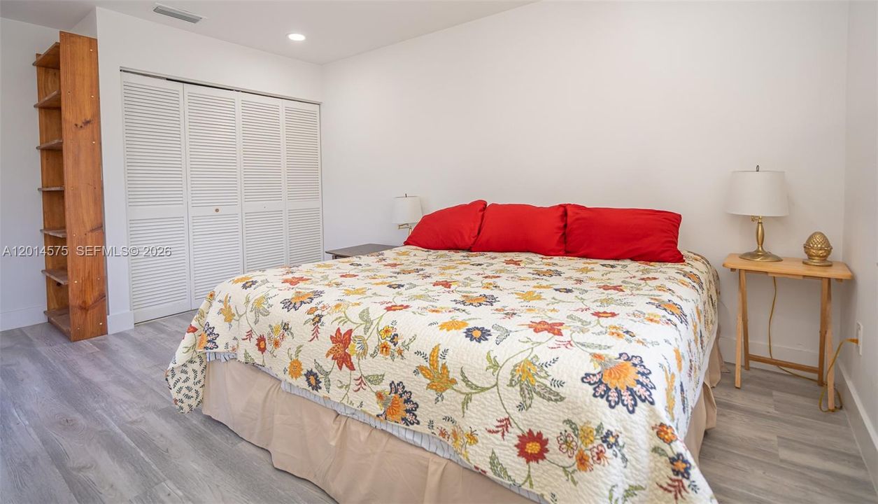 Activo con contrato: $620,000 (3 camas, 2 baños, 1712 Pies cuadrados)