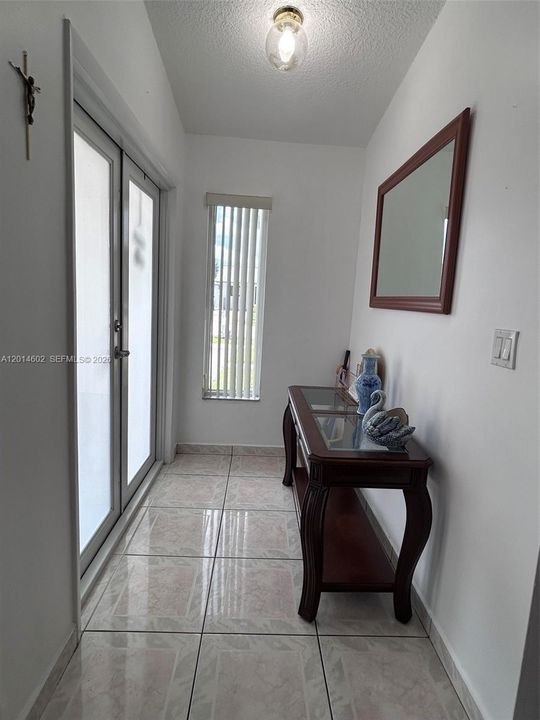 For Sale: $639,000 (3 beds, 2 baths, 1507 Square Feet)