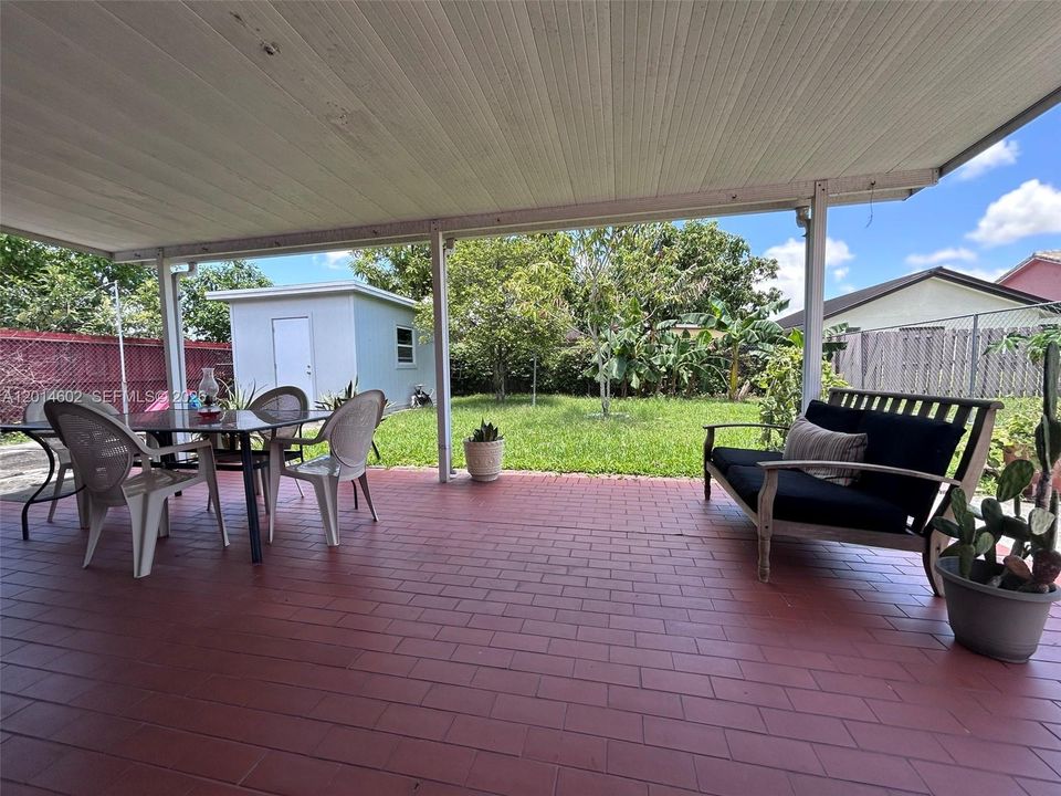 For Sale: $639,000 (3 beds, 2 baths, 1507 Square Feet)