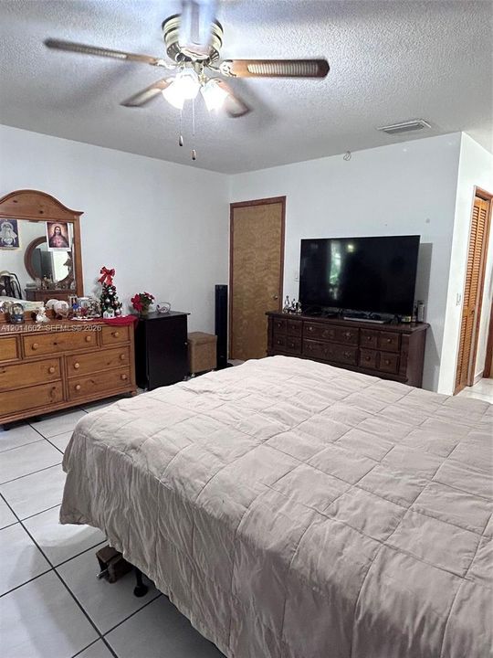 For Sale: $639,000 (3 beds, 2 baths, 1507 Square Feet)