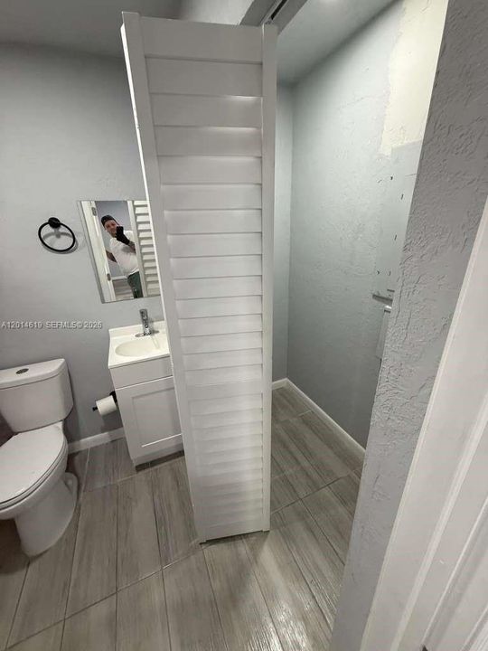 En Renta: $1,200 (1 camas, 1 baños, 2488 Pies cuadrados)