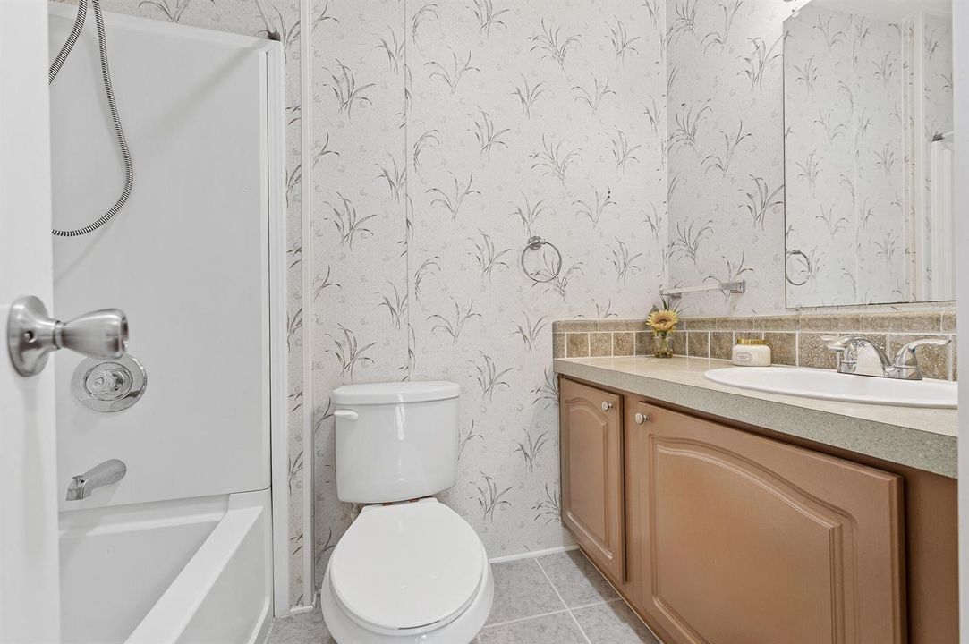 2nd bathroom