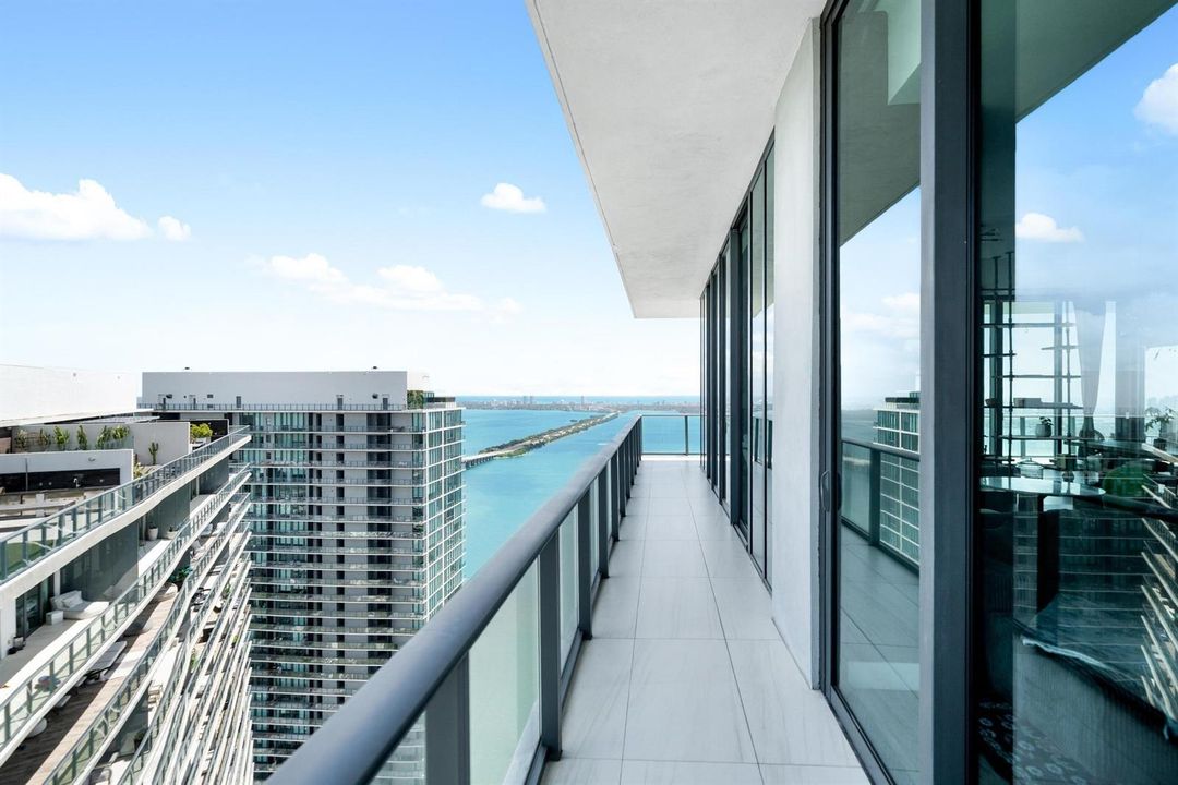 480 NE 31st St, Miami, FL 33137024