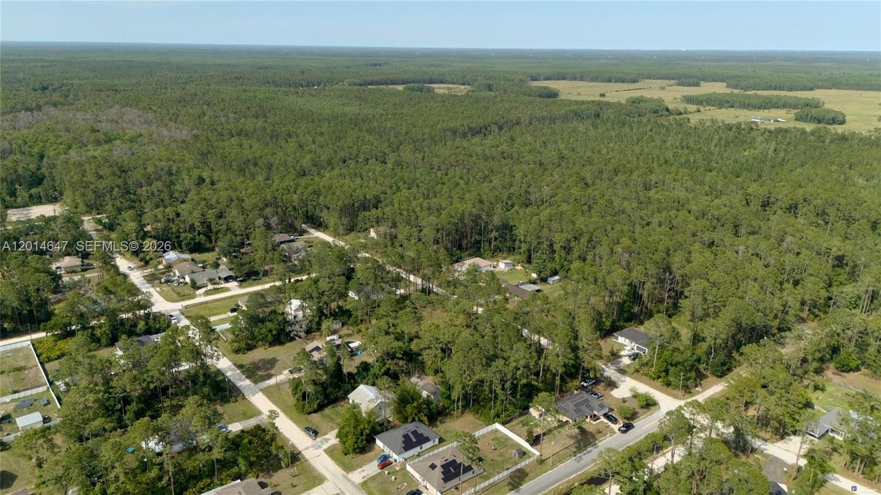 На продажу: $34,999 (0.26 acres)