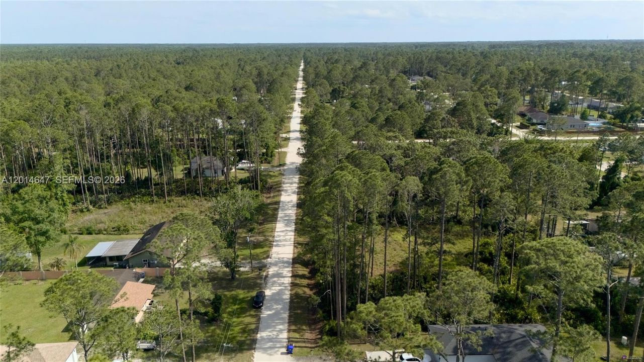 На продажу: $34,999 (0.26 acres)