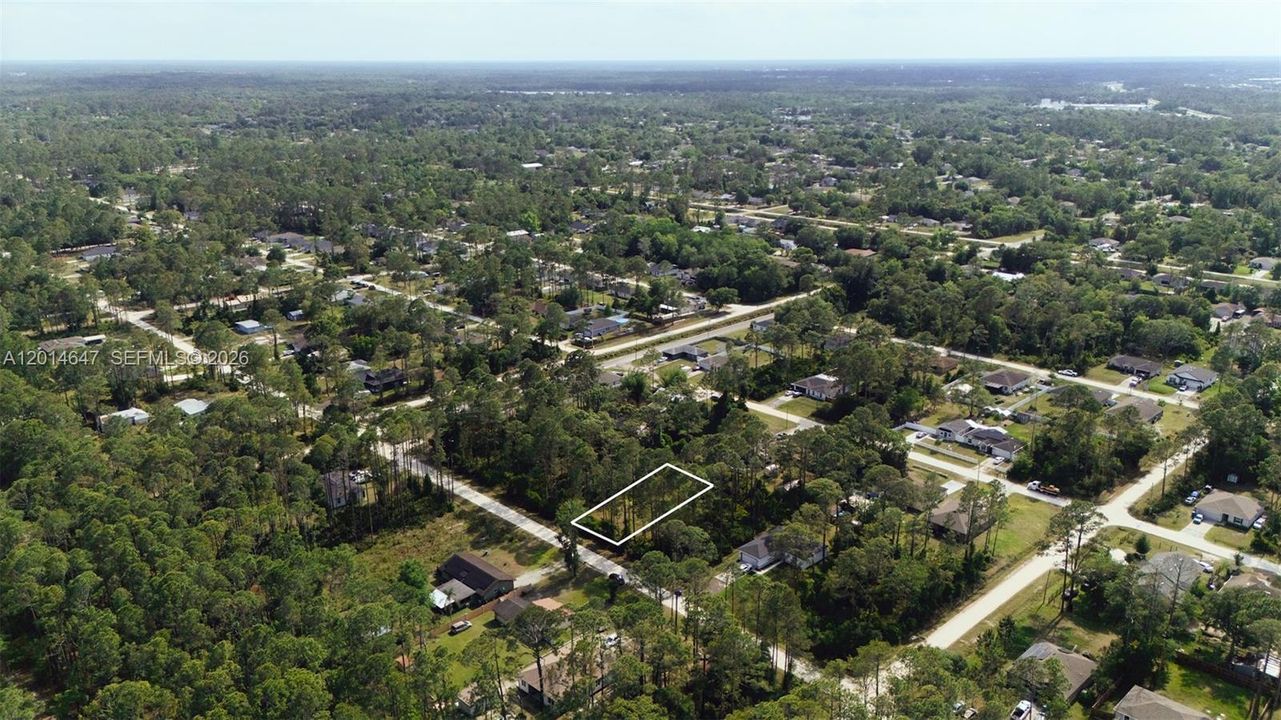 На продажу: $34,999 (0.26 acres)