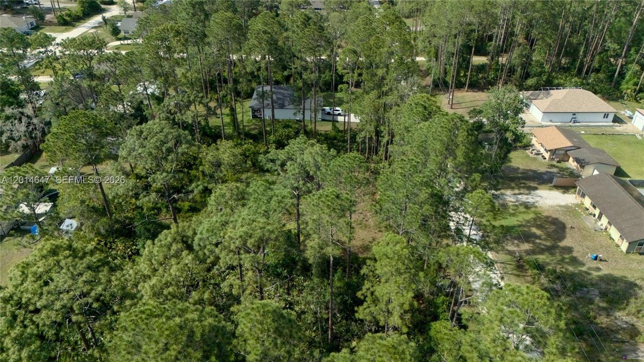 На продажу: $34,999 (0.26 acres)