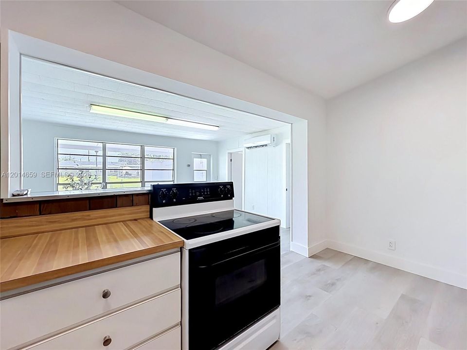 En Venta: $414,990 (3 camas, 2 baños, 1280 Pies cuadrados)