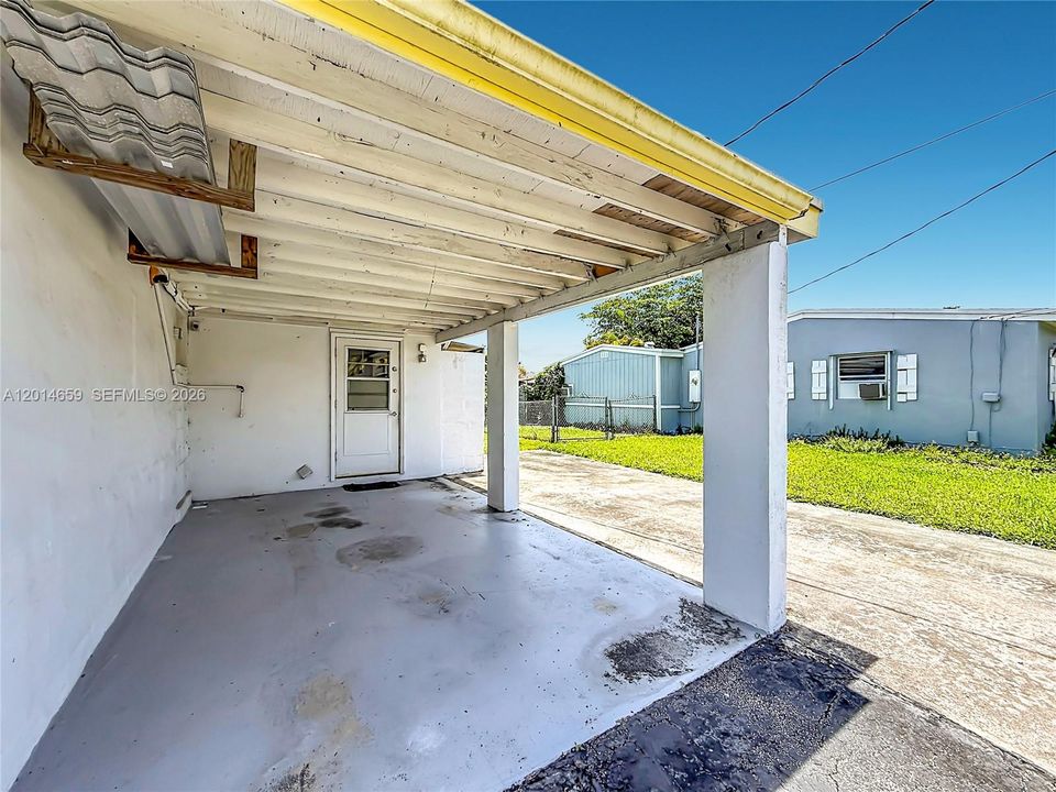 En Venta: $414,990 (3 camas, 2 baños, 1280 Pies cuadrados)
