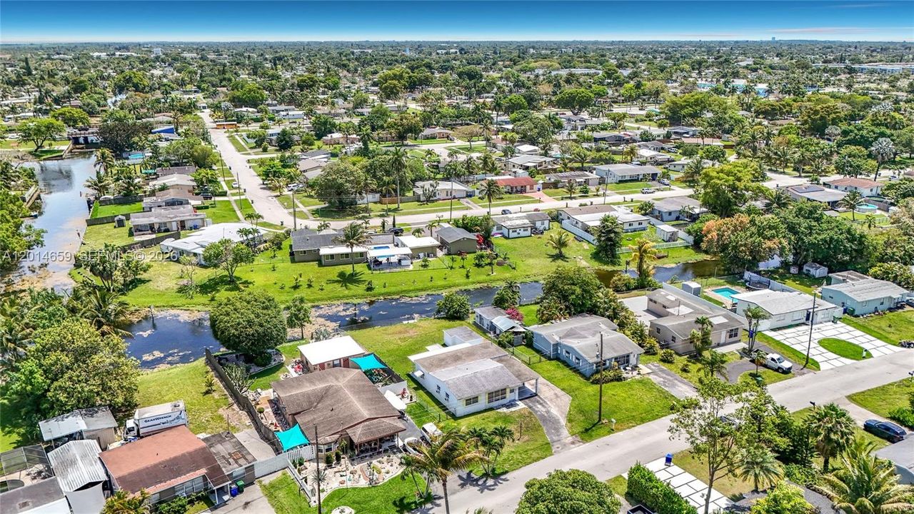 En Venta: $414,990 (3 camas, 2 baños, 1280 Pies cuadrados)