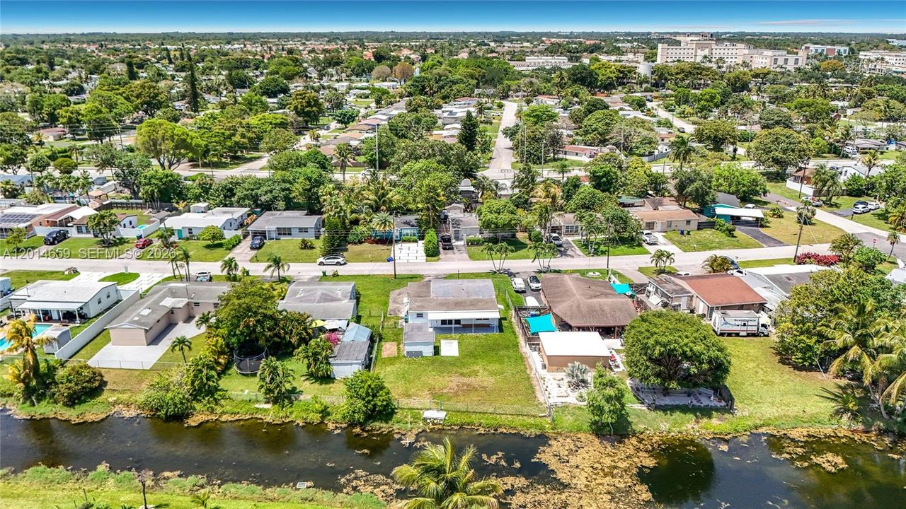 En Venta: $414,990 (3 camas, 2 baños, 1280 Pies cuadrados)