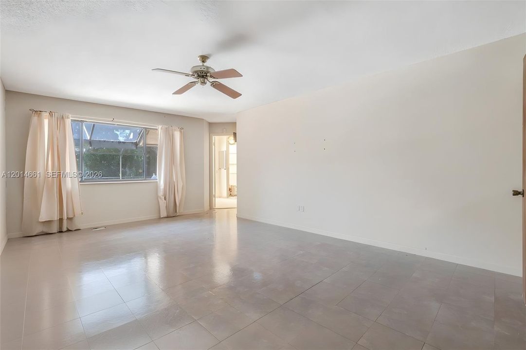 Active With Contract: $550,000 (3 beds, 2 baths, 2151 Square Feet)