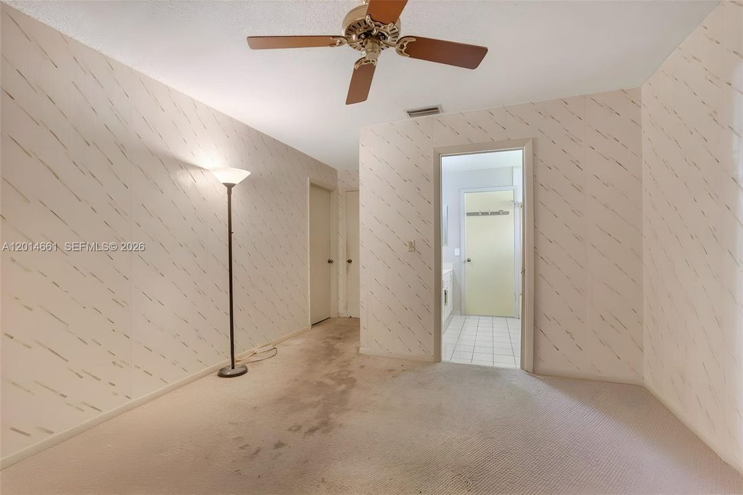 Active With Contract: $550,000 (3 beds, 2 baths, 2151 Square Feet)