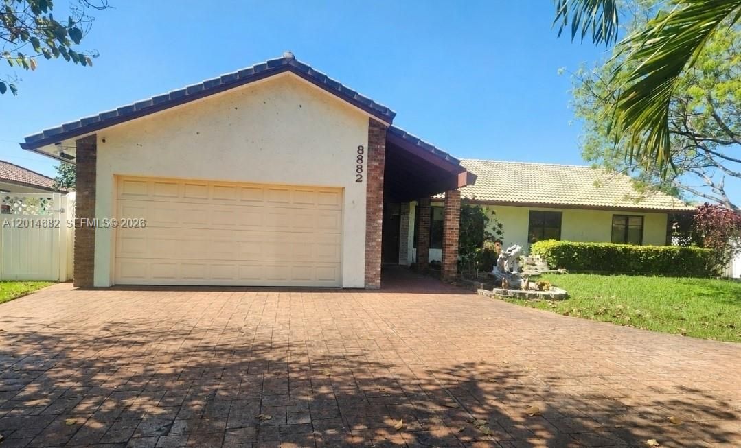 На продажу: $724,900 (4 спален, 2 ванн, 2380 Квадратных фут)