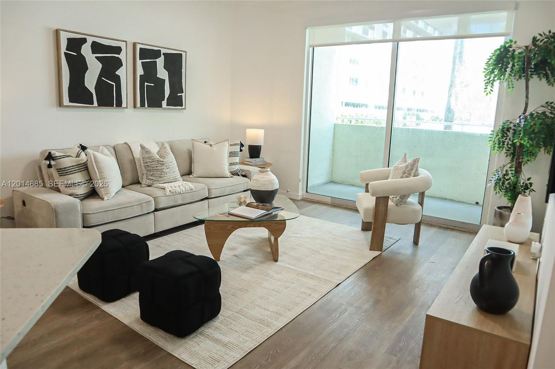 For Sale: $499,000 (2 beds, 2 baths, 997 Square Feet)