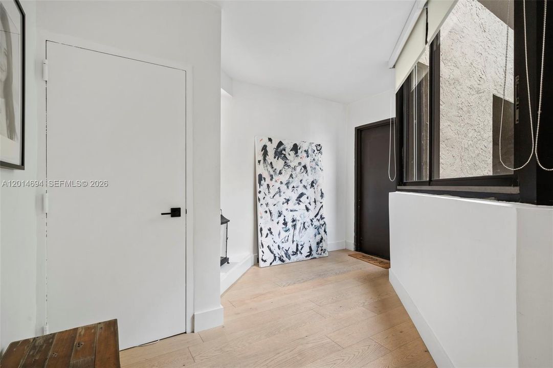 Activo con contrato: $1,250,000 (3 camas, 2 baños, 1600 Pies cuadrados)