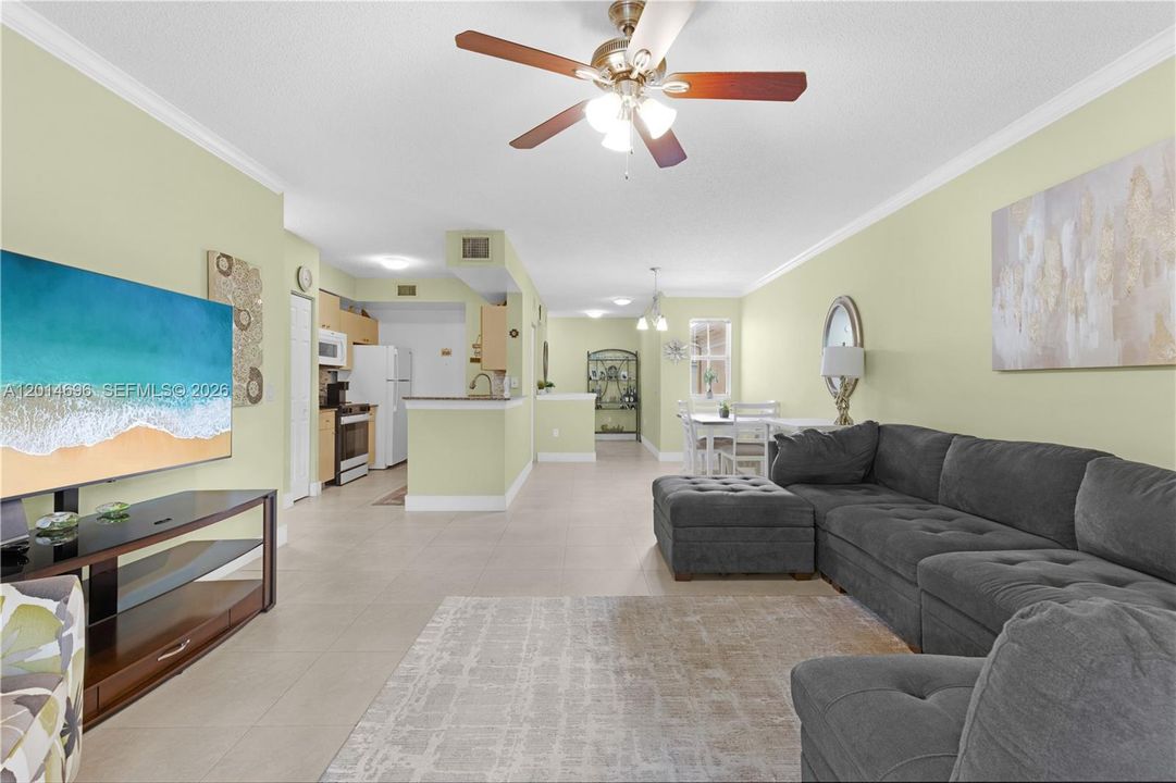 Active With Contract: $2,850 (3 beds, 2 baths, 1450 Square Feet)