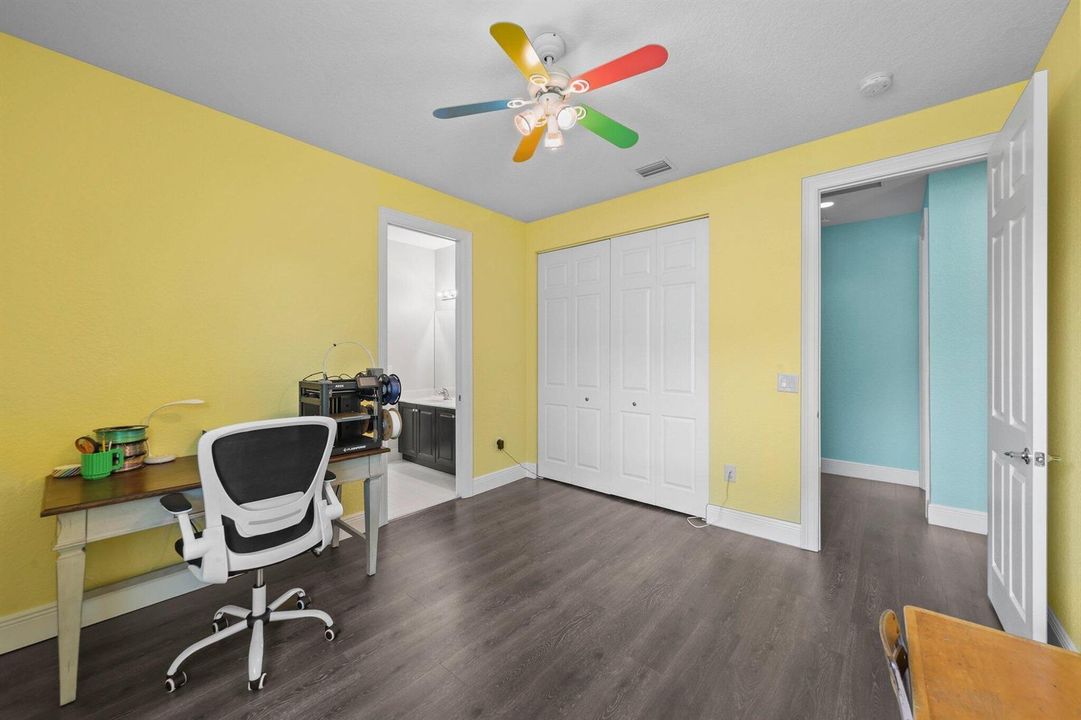 8578 Trailwinds Court - 88.jpg-SMALL