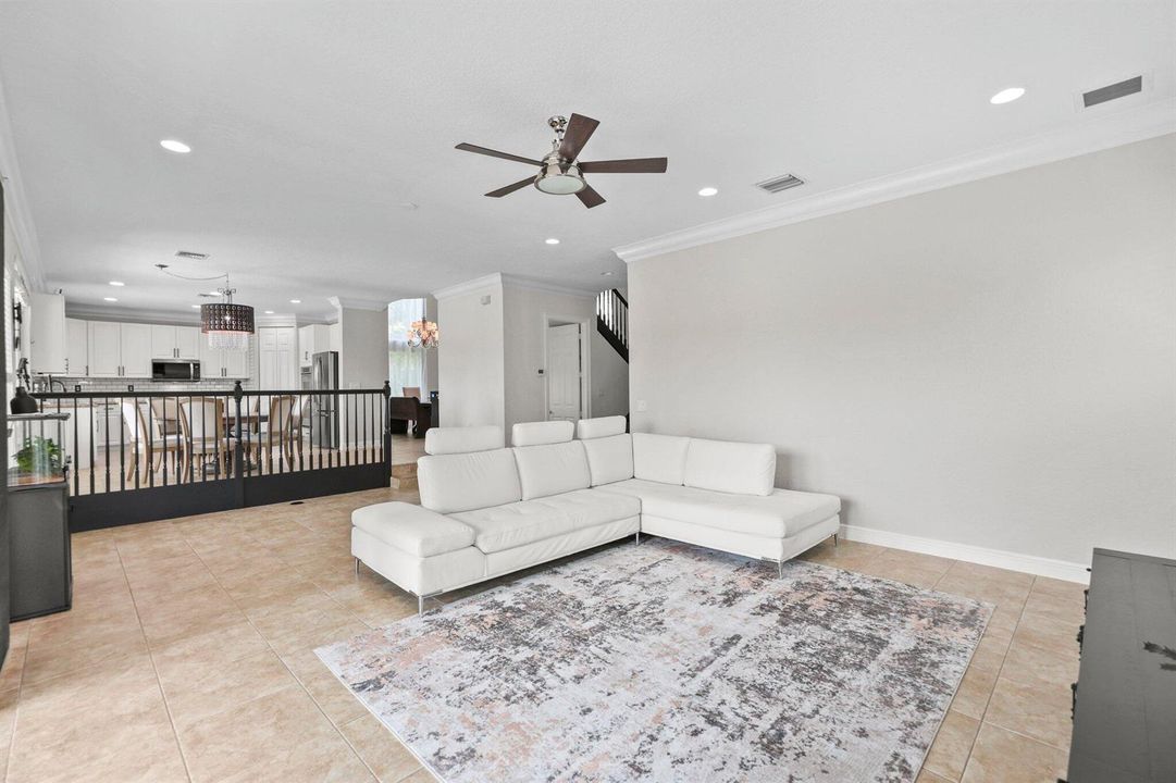 8578 Trailwinds Court - 38.jpg-SMALL