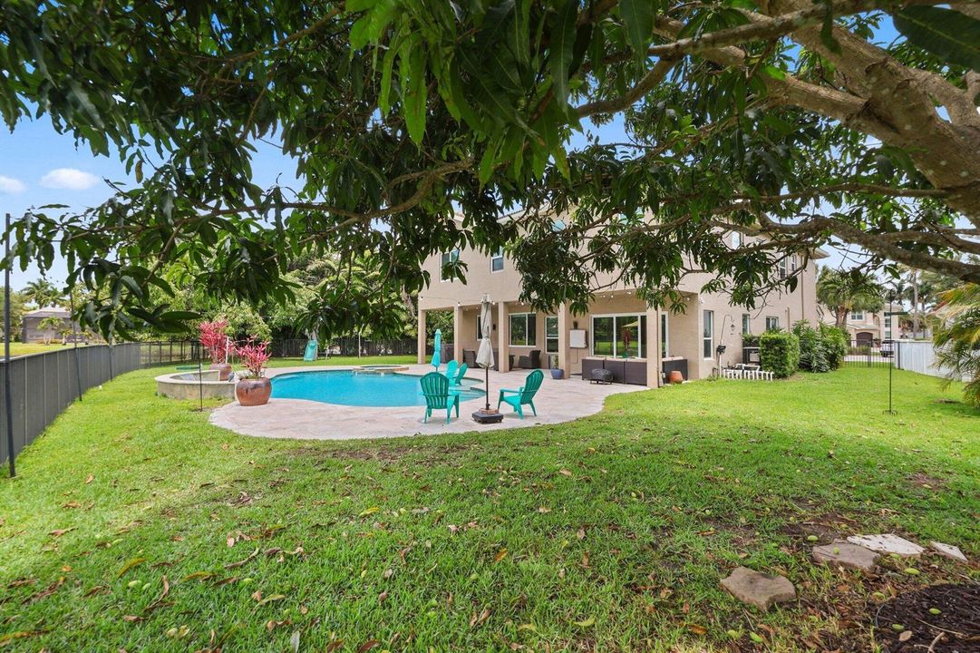 8578 Trailwinds Court - 46.jpg-SMALL