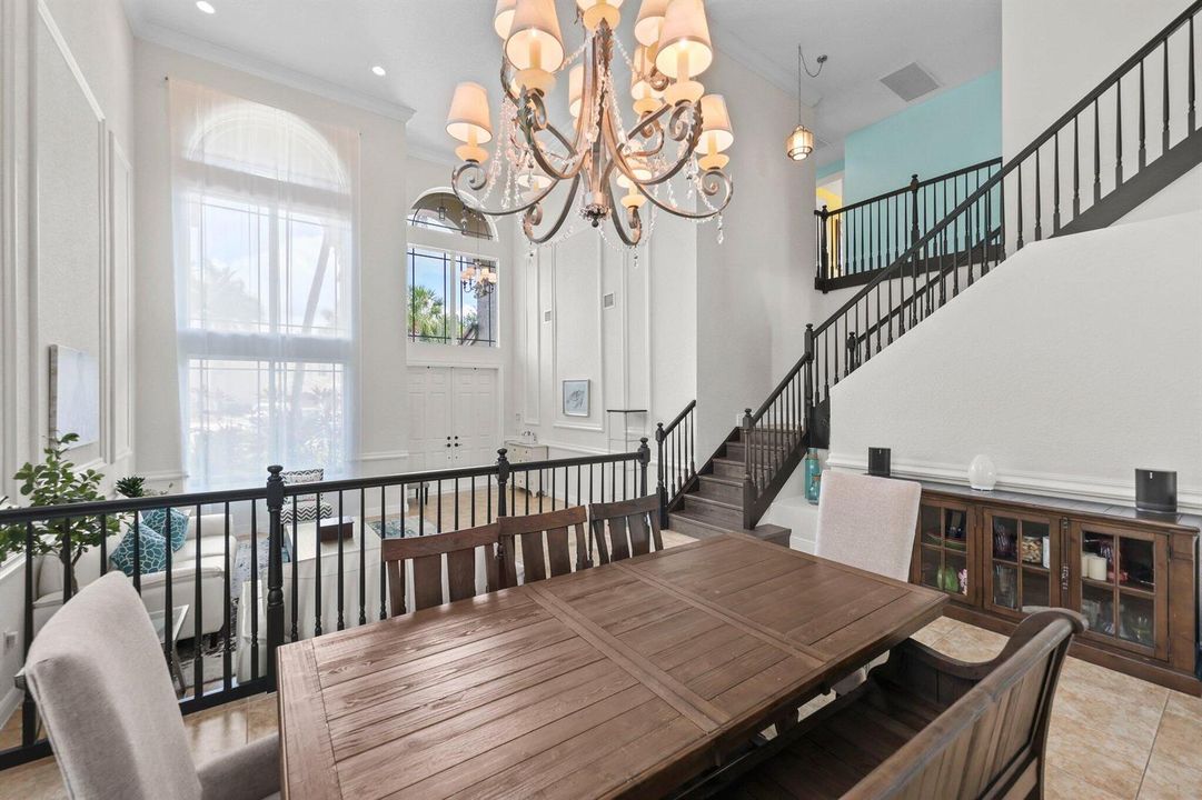 8578 Trailwinds Court - 17.jpg-SMALL