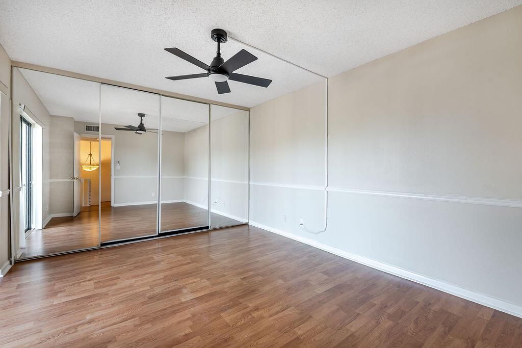941SpringdaleCirPalmSprings-13
