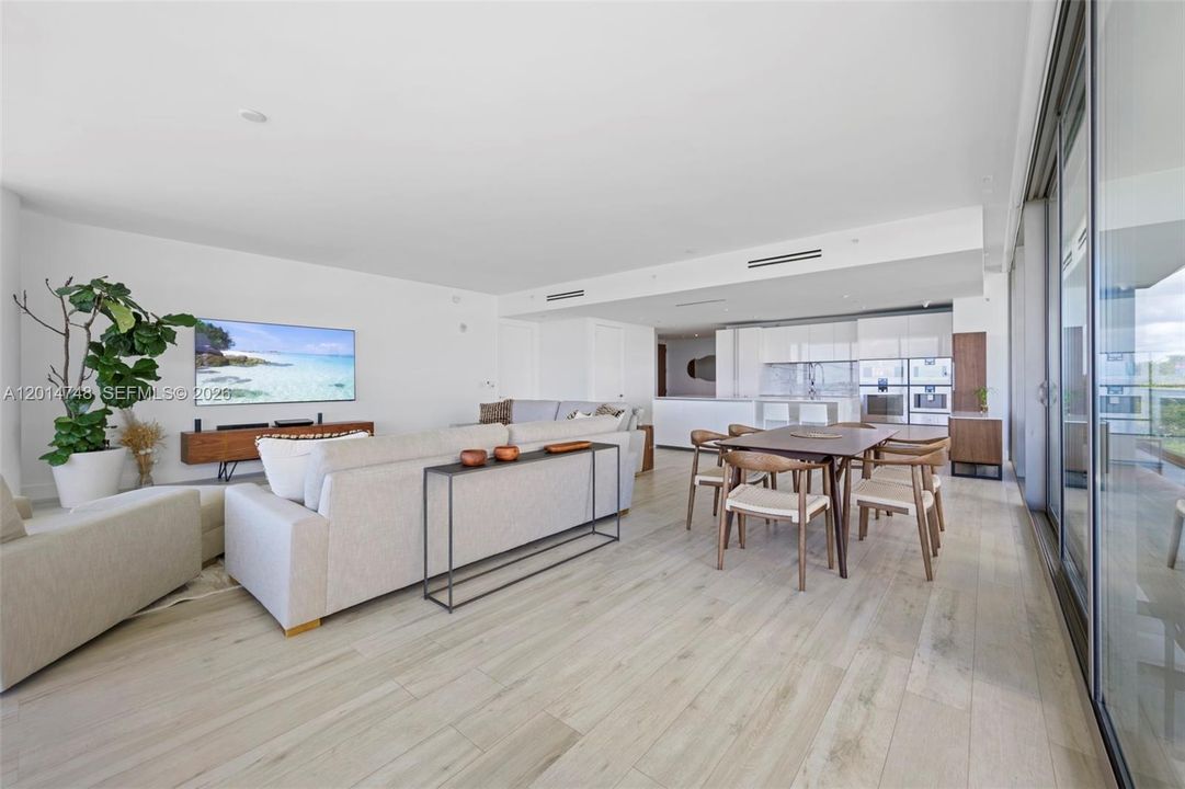 En Renta: $29,990 (2 camas, 2 baños, 2148 Pies cuadrados)