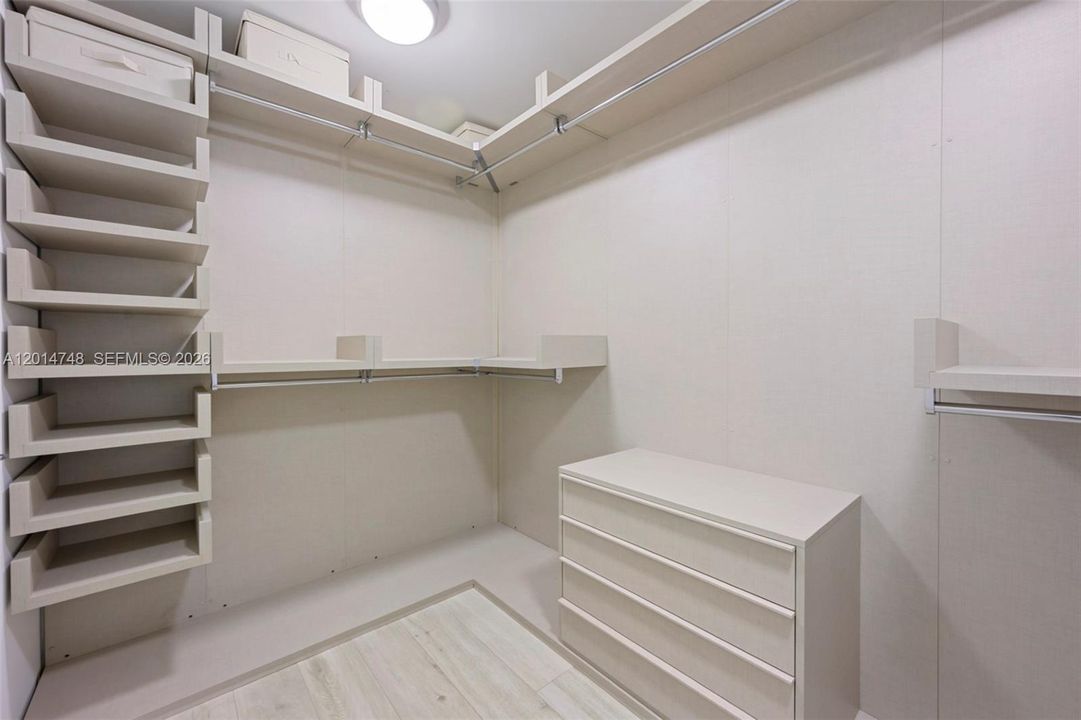 En Renta: $29,990 (2 camas, 2 baños, 2148 Pies cuadrados)