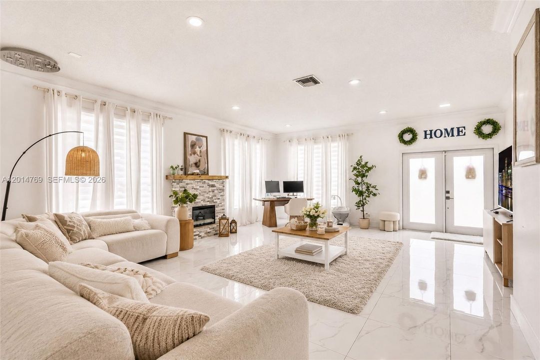 Недавно продано: $879,000 (4 спален, 3 ванн, 2843 Квадратных фут)