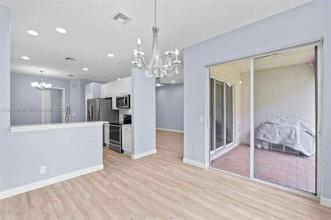 For Sale: $540,000 (3 beds, 2 baths, 2209 Square Feet)