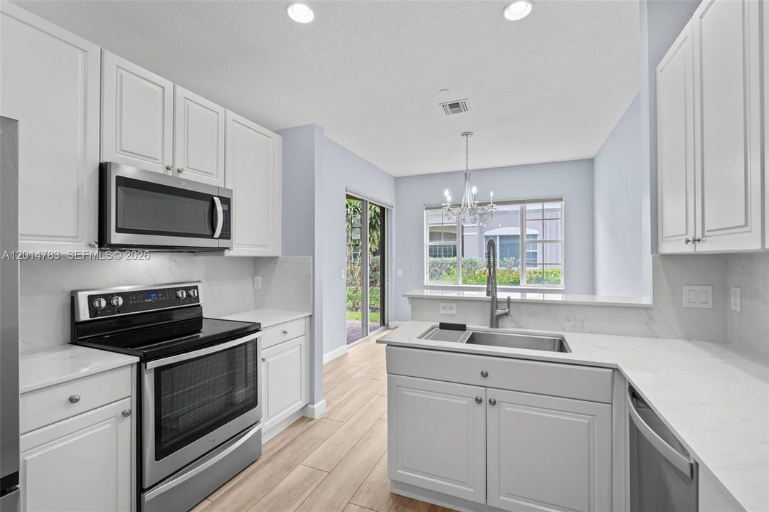 For Sale: $540,000 (3 beds, 2 baths, 2209 Square Feet)