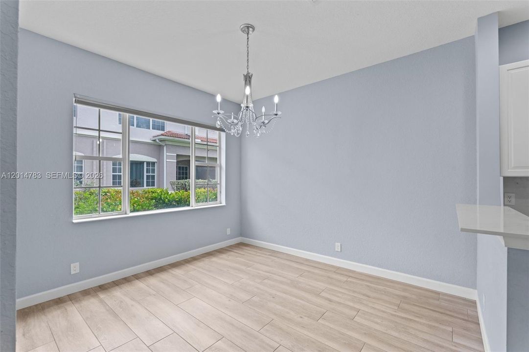 For Sale: $540,000 (3 beds, 2 baths, 2209 Square Feet)