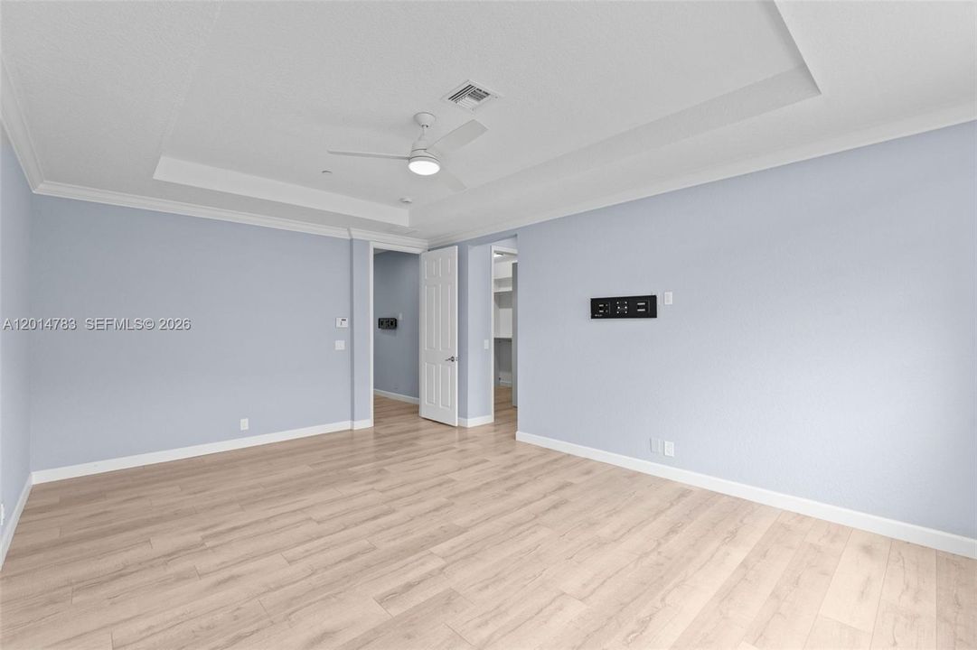 For Sale: $540,000 (3 beds, 2 baths, 2209 Square Feet)