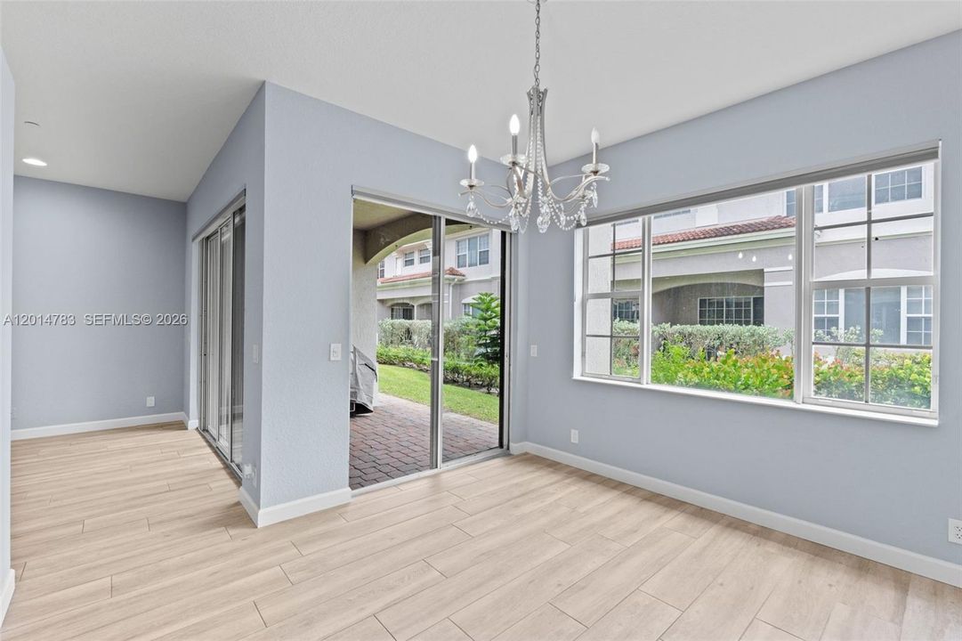 For Sale: $540,000 (3 beds, 2 baths, 2209 Square Feet)
