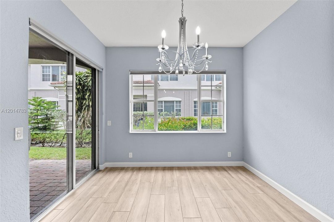 For Sale: $540,000 (3 beds, 2 baths, 2209 Square Feet)