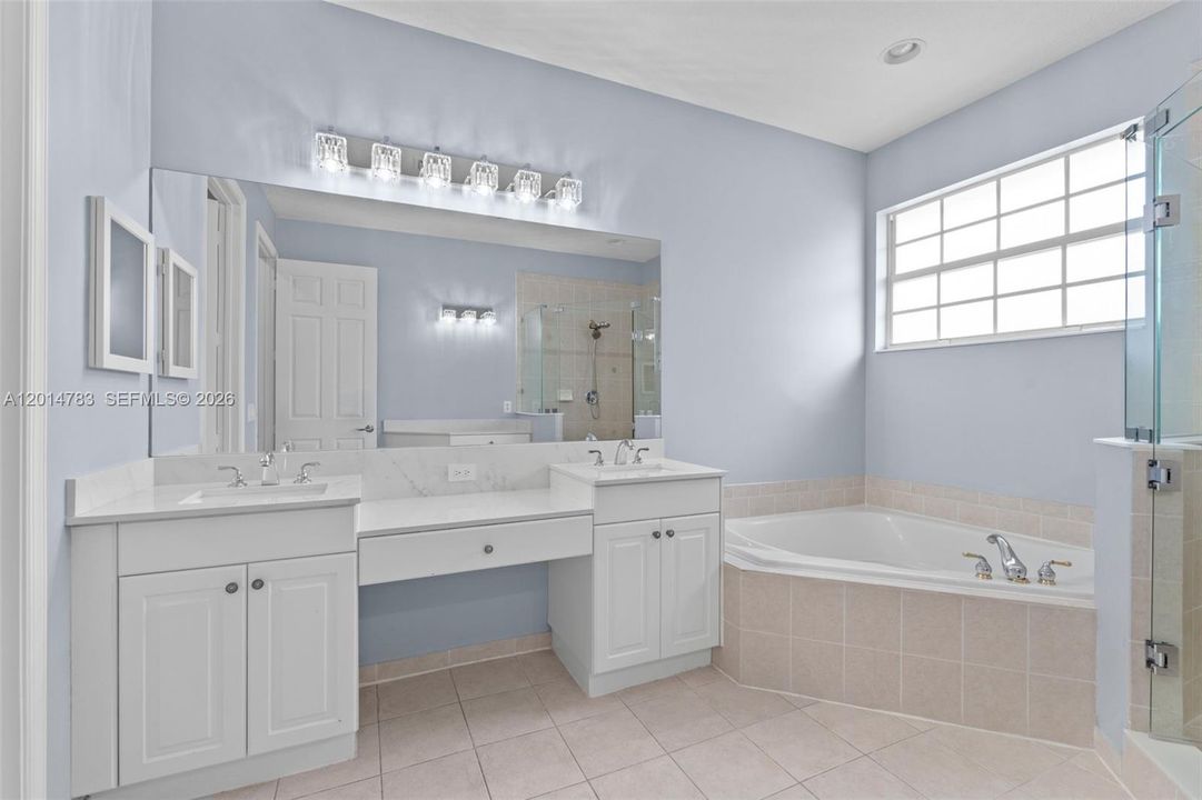 For Sale: $540,000 (3 beds, 2 baths, 2209 Square Feet)