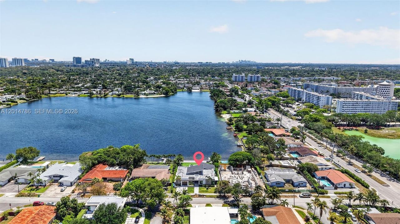 For Rent: $28,000 (6 beds, 5 baths, 3603 Square Feet)