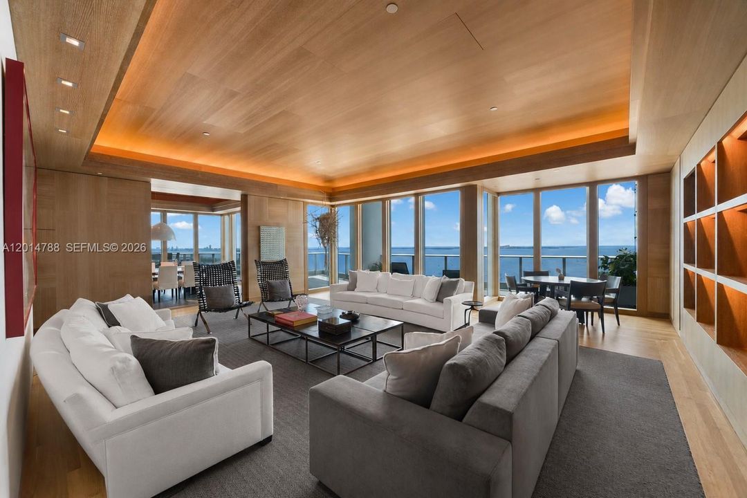 For Sale: $20,900,000 (5 beds, 5 baths, 7061 Square Feet)
