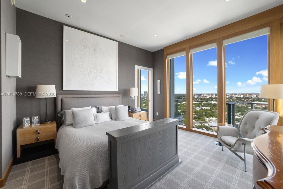 For Sale: $20,900,000 (5 beds, 5 baths, 7061 Square Feet)