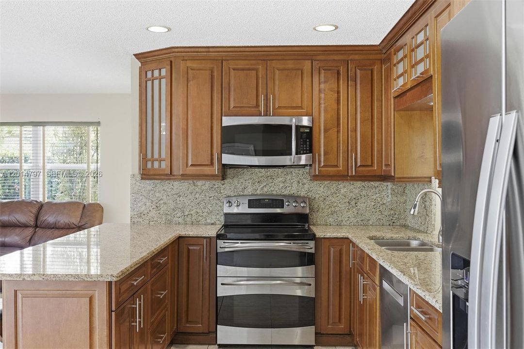 Active With Contract: $849,000 (4 beds, 3 baths, 2529 Square Feet)