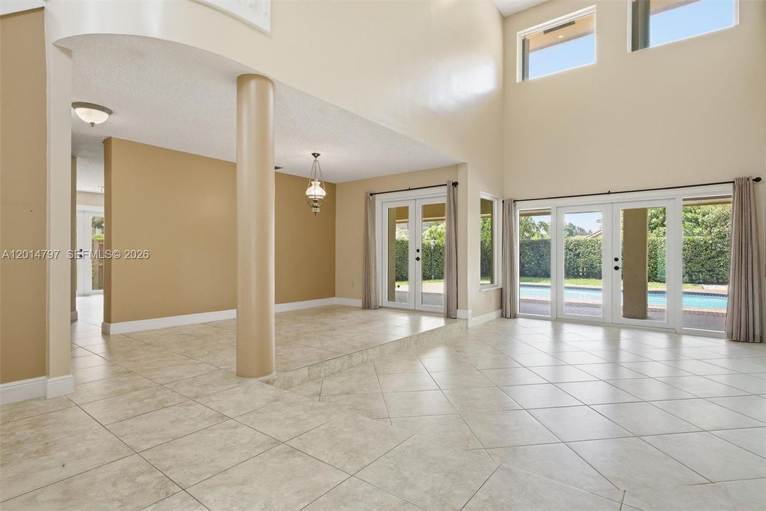 Active With Contract: $849,000 (4 beds, 3 baths, 2529 Square Feet)