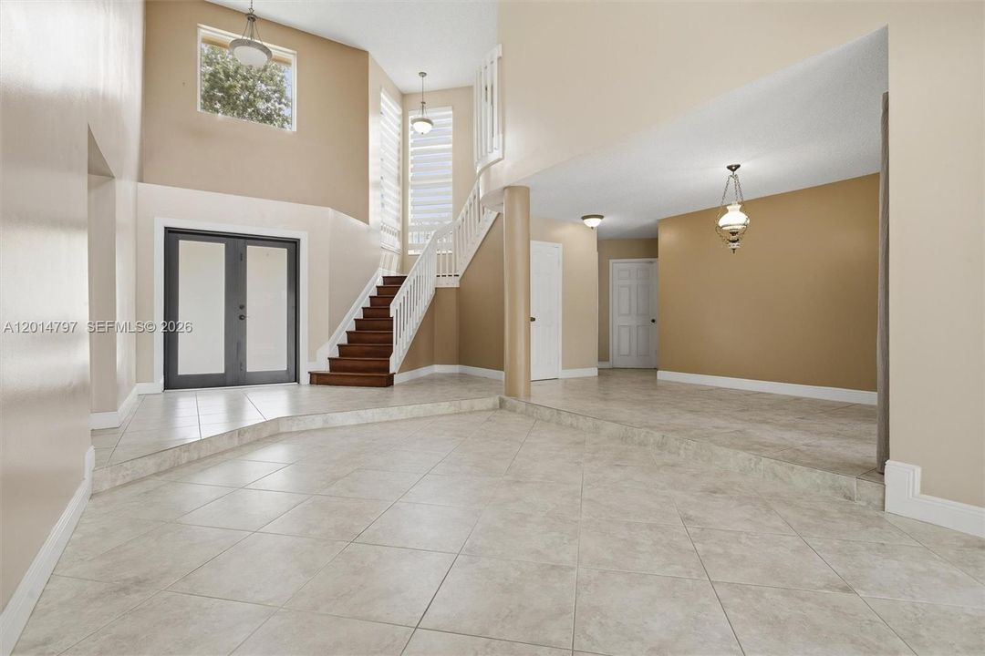Active With Contract: $849,000 (4 beds, 3 baths, 2529 Square Feet)