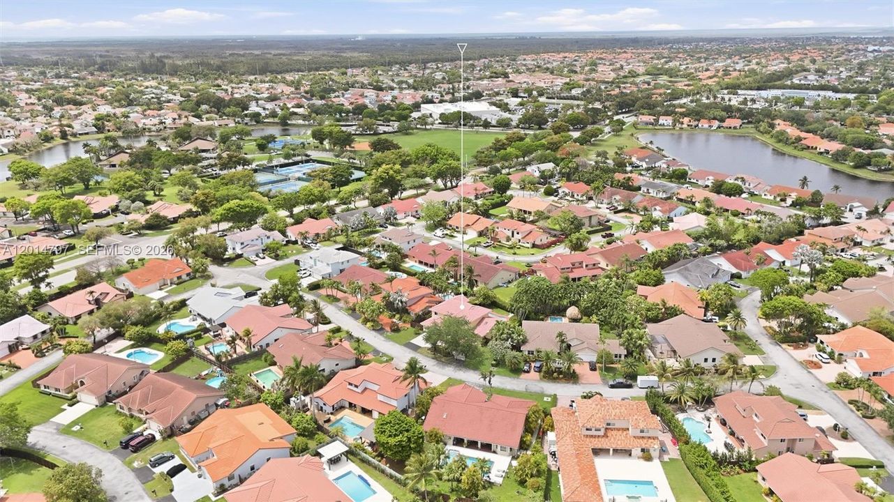 Active With Contract: $849,000 (4 beds, 3 baths, 2529 Square Feet)