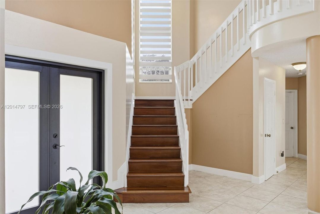 Active With Contract: $849,000 (4 beds, 3 baths, 2529 Square Feet)