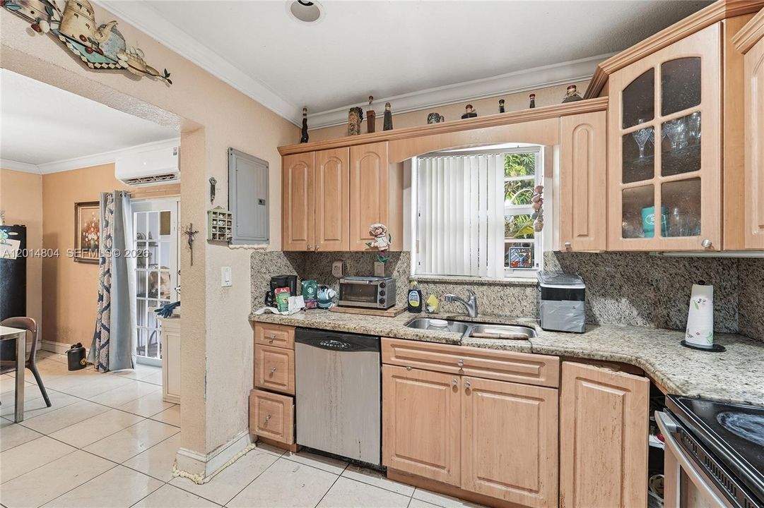 Activo con contrato: $499,999 (2 camas, 1 baños, 1294 Pies cuadrados)