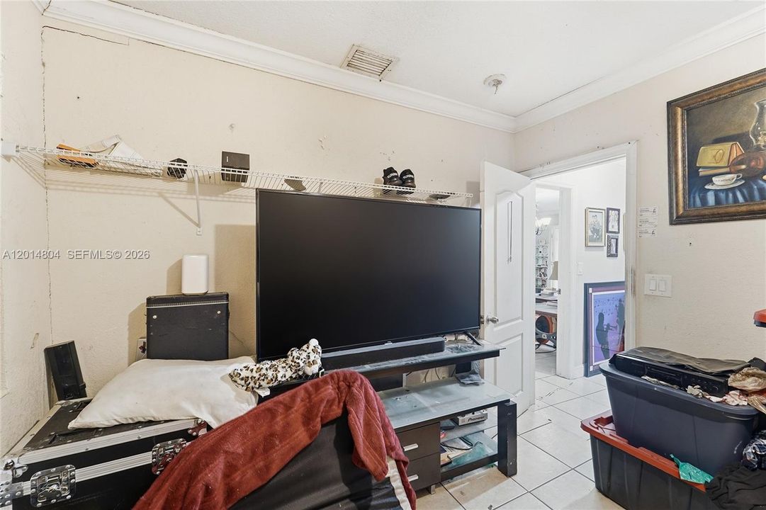 Activo con contrato: $499,999 (2 camas, 1 baños, 1294 Pies cuadrados)