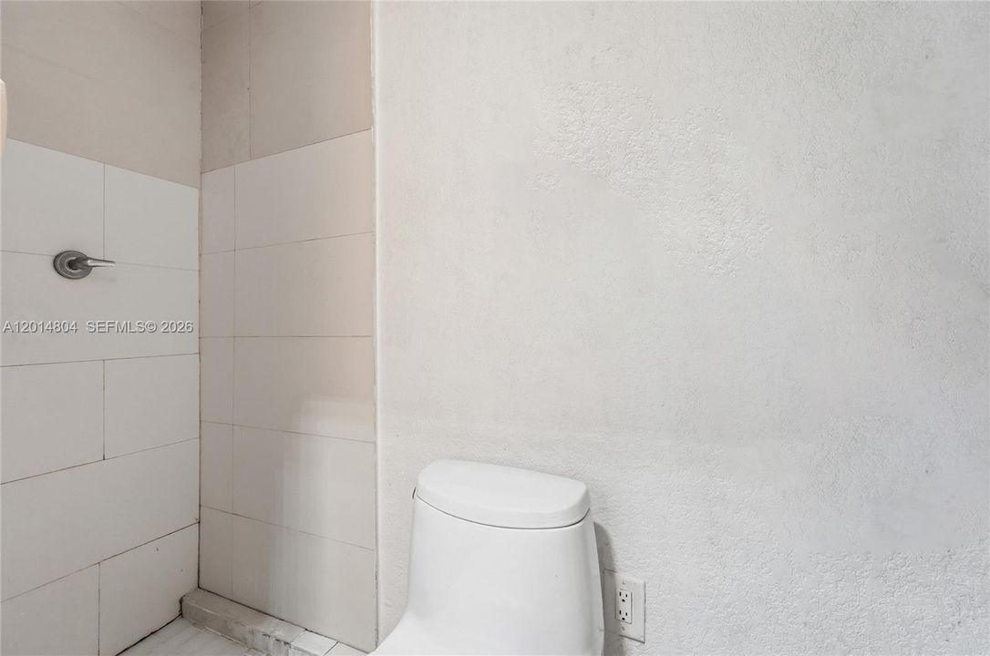 Activo con contrato: $499,999 (2 camas, 1 baños, 1294 Pies cuadrados)