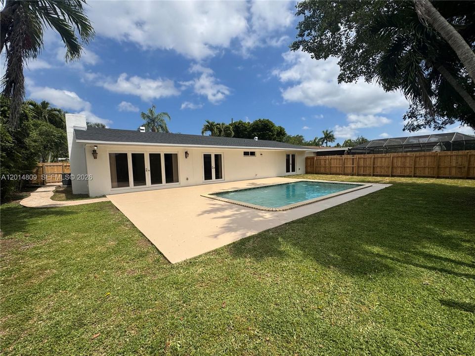 For Sale: $979,900 (3 beds, 2 baths, 2509 Square Feet)