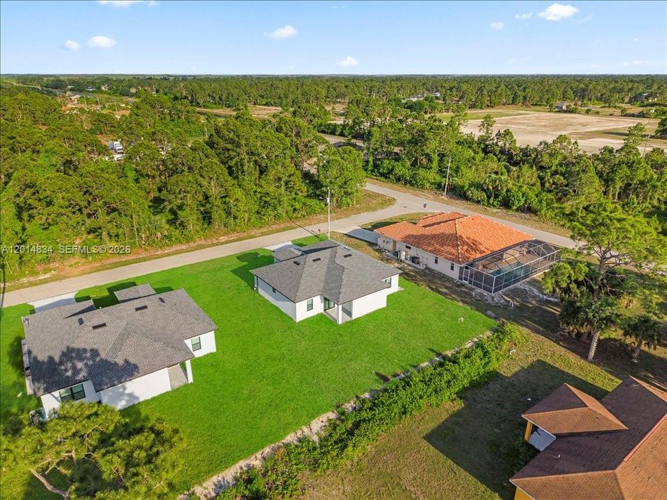 En Venta: $329,999 (4 camas, 2 baños, 1842 Pies cuadrados)